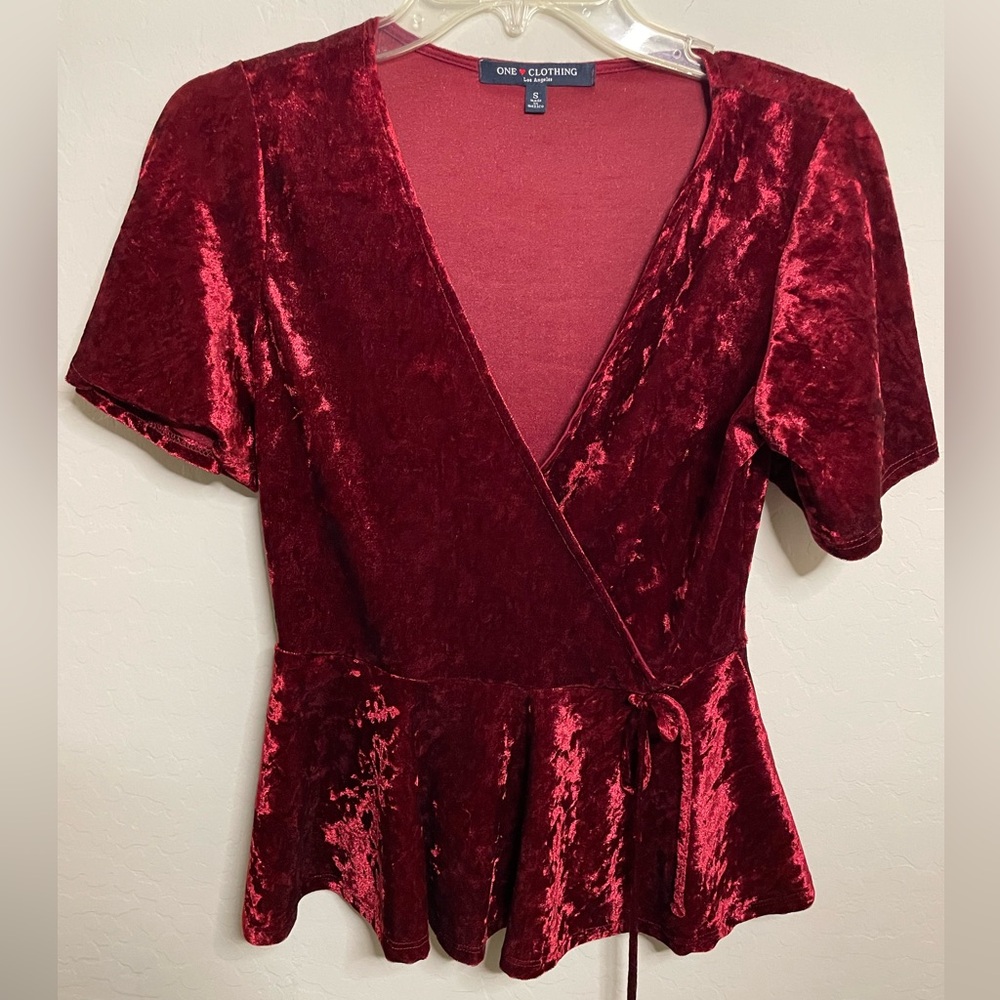 One Clothing Red Short Sleeve Wrap Peplum Blouse
